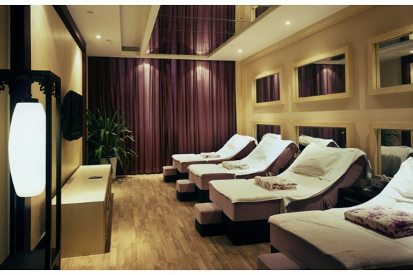 成都周边茶香四溢，养生休闲好时光(成都周边喝茶休闲好去处)